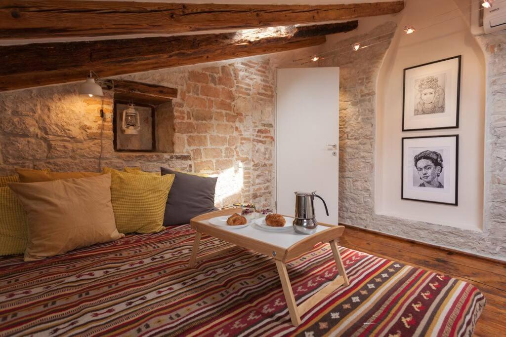 Vintage Apartment Rovinj Old Town Exteriér fotografie
