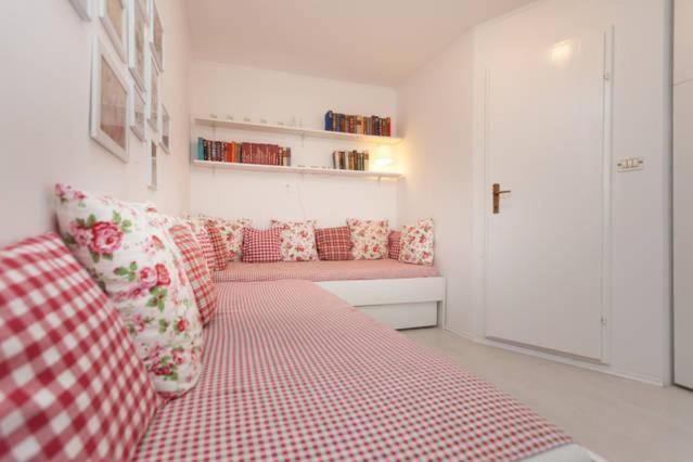 Vintage Apartment Rovinj Old Town Exteriér fotografie