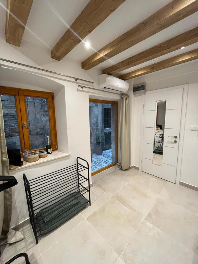 Vintage Apartment Rovinj Old Town Exteriér fotografie
