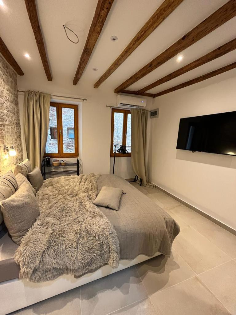 Vintage Apartment Rovinj Old Town Exteriér fotografie